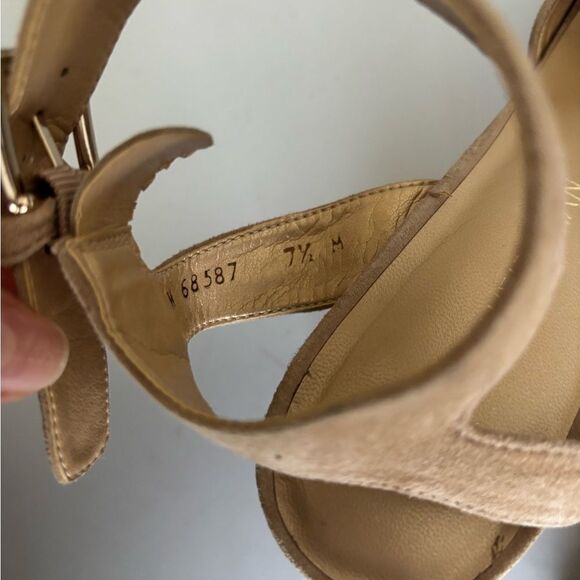 Stuart Weitzman Suede Platform Sandals Size 7.5 - Picture 5 of 11